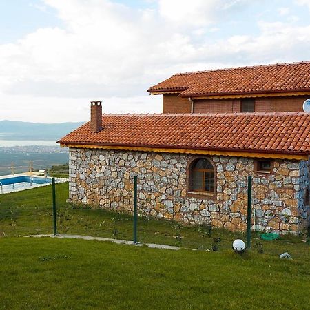 Iznik Askania Exterior photo